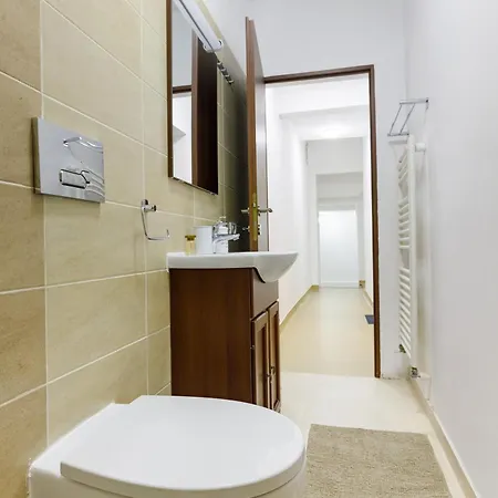 Modern ブラショフ