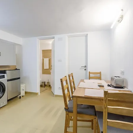 Modern ブラショフ